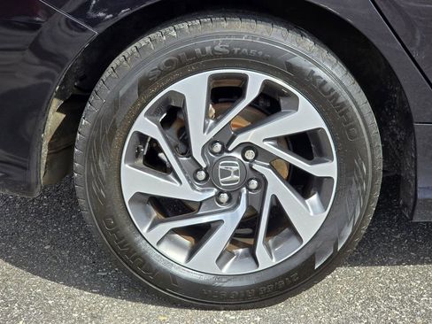 Used 2018 Honda Civic EX image 15