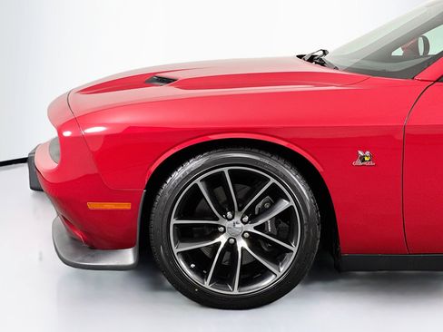 Used 2016 Dodge Challenger R/T Scat Pack w/ Leather Interior Group image 44