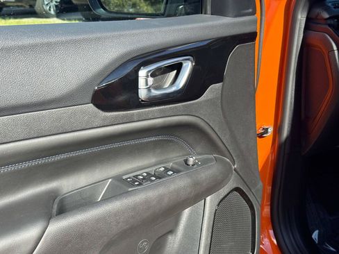 New 2026 Jeep Compass Latitude AWD/4WD image 17
