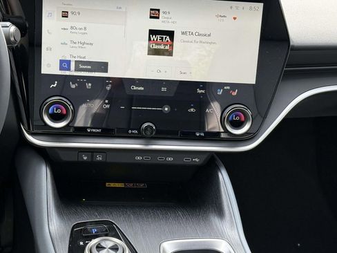 New 2026 Lexus RZ 450e Premium image 14