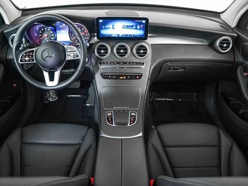 Certified 2022 Mercedes-Benz GLC 300 image 13