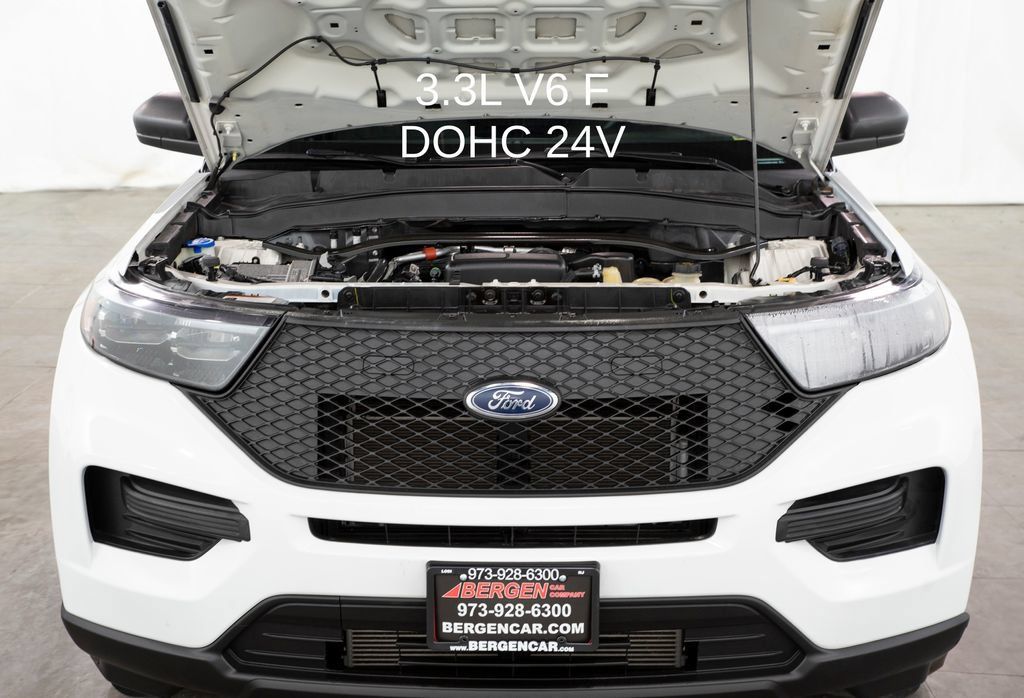 Used 2021 Ford Explorer 4WD Police Interceptor image 3