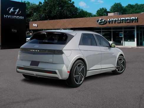 New 2026 Hyundai Ioniq 5 Limited image 5