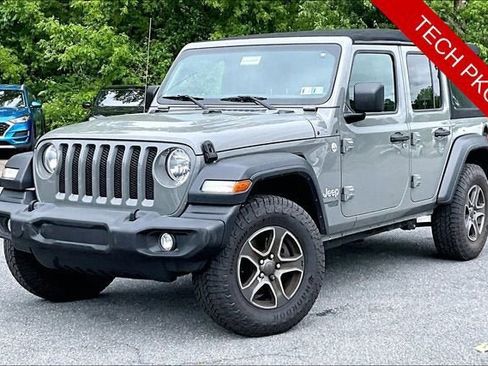 Used 2018 Jeep Wrangler Unlimited Sport S AWD/4WD image 1