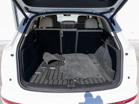 Used 2025 Audi Q5 2.0T Premium Plus image 9