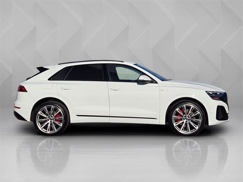 New 2026 Audi Q8 Prestige image 7