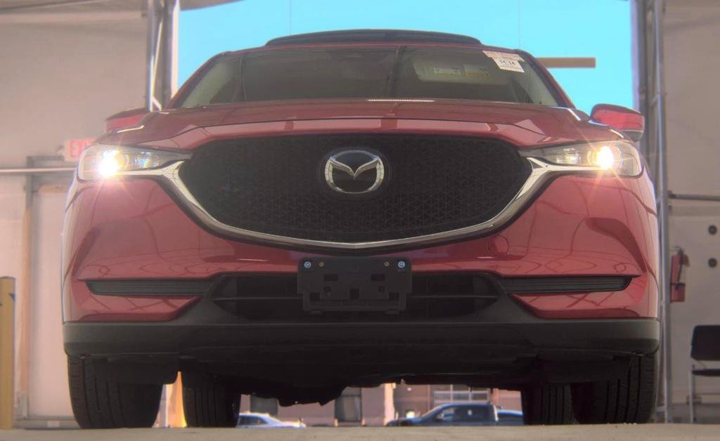 Used 2020 MAZDA CX-5 Touring AWD/4WD image 3