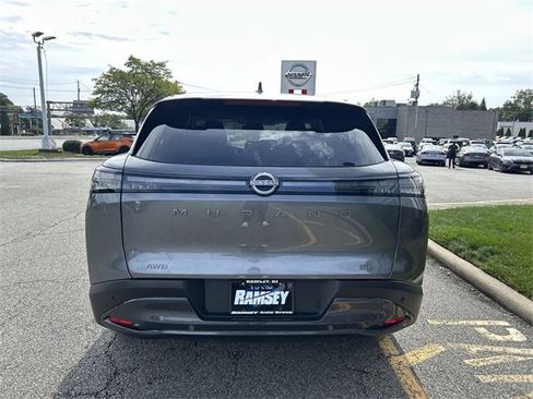 Certified 2025 Nissan Murano SL image 7