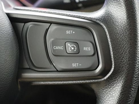 Used 2023 Jeep Gladiator Sport image 21