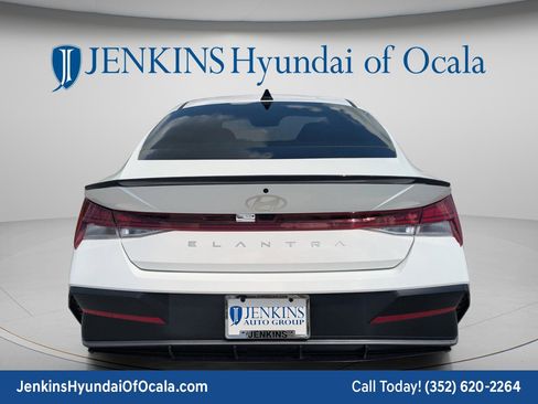 New 2026 Hyundai Elantra SEL Sport Premium FWD image 5