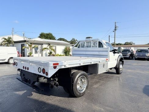 Used 2013 Ford F550 4x4 Regular Cab Super Duty w/ High Capacity Trailer Tow Pkg image 6