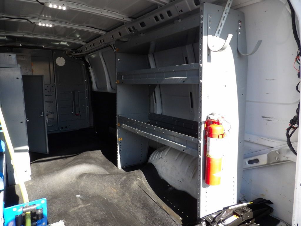Used 2019 Chevrolet Express 3500 Extended w/ Driver Convenience Package RWD image 41