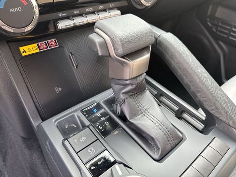 New 2025 Toyota Tacoma SR5 image 12