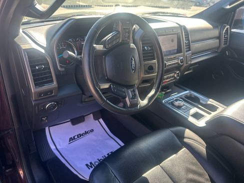 Used 2020 Ford Expedition Max XLT w/ Equipment Group 202A image 17