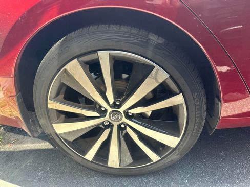 Used 2020 Nissan Altima 2.5 SR FWD image 7