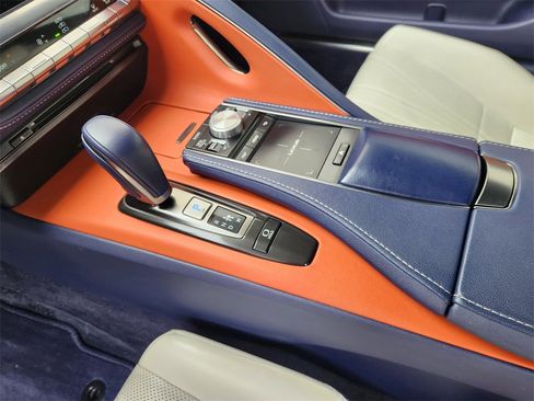 Used 2018 Lexus LC 500 Coupe image 19