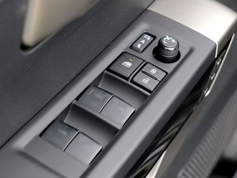 Used 2024 Toyota Tundra Limited image 22