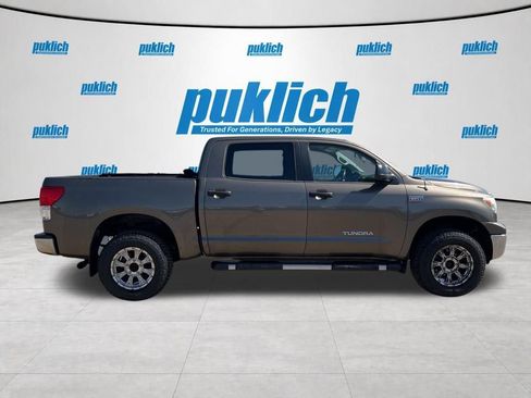 Used 2012 Toyota Tundra 4x4 CrewMax w/ Tow Pkg image 8