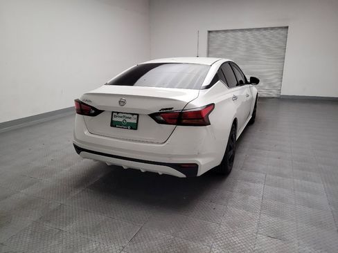 Used 2020 Nissan Altima 2.5 S FWD image 7