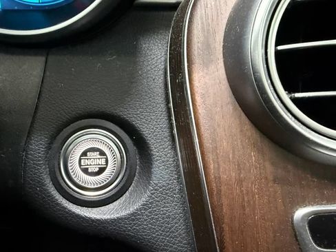 Certified 2021 Mercedes-Benz GLC 300 image 26