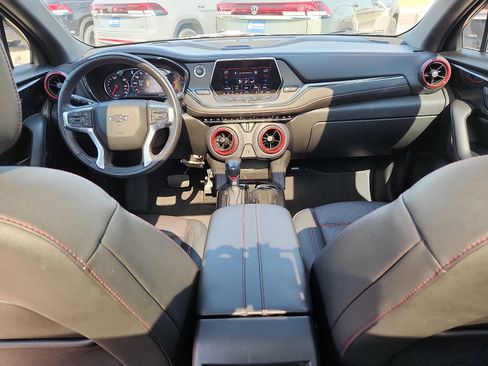 Used 2021 Chevrolet Blazer RS w/ Enhanced Convenience Package FWD image 11