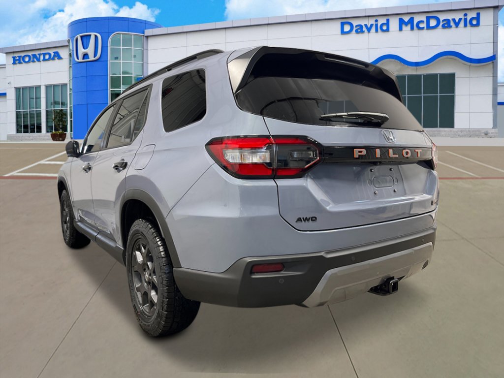 New 2026 Honda Pilot TrailSport image 4