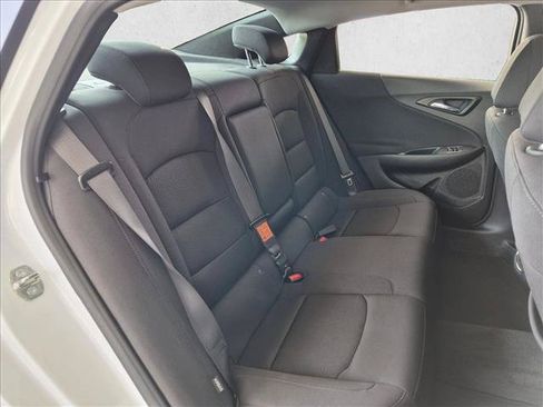 Used 2023 Chevrolet Malibu LT FWD image 18