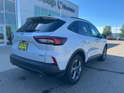 Used 2025 Ford Escape ST-Line Select w/ Tech Pack #1 AWD/4WD image 7