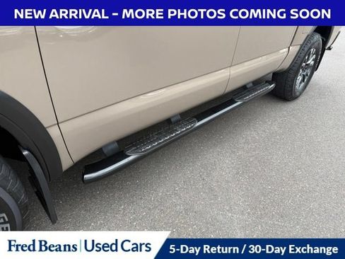 Used 2023 Nissan Titan PRO-4X w/ Pro-4x Convenience Package AWD/4WD image 7