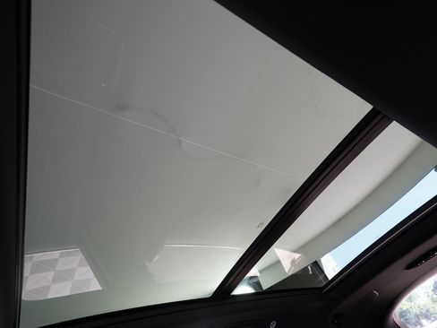 Used 2021 Audi SQ7 Premium Plus w/ Driver Assistance Package image 25