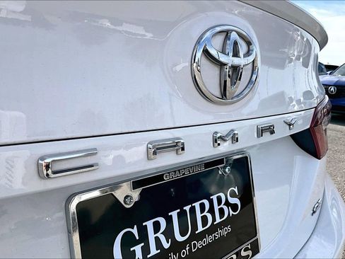 Used 2024 Toyota Camry SE image 41