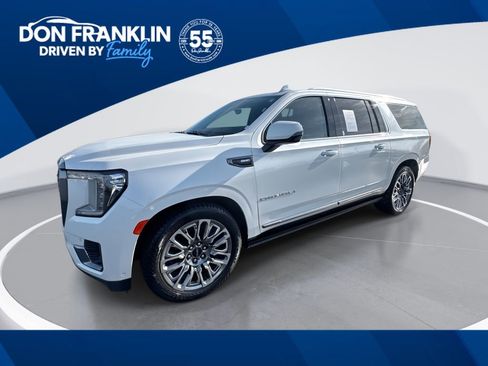 Used 2023 GMC Yukon XL Denali Ultimate w/ LPO, Floor Liner Package AWD/4WD image 1