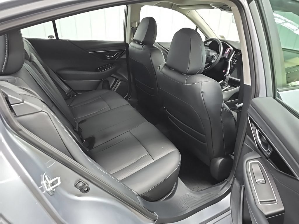 Used 2025 Subaru Legacy Limited AWD/4WD image 18