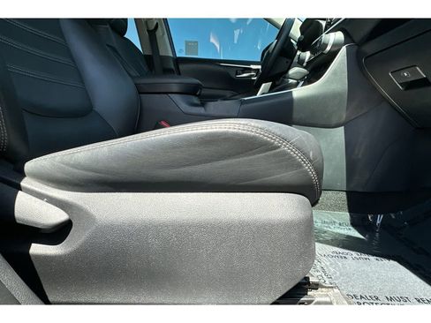 Used 2022 Toyota RAV4 XLE Premium FWD image 23