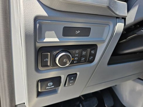 New 2026 Ford F150 Lariat w/ Equipment Group 501A Mid AWD/4WD image 18