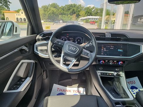 Used 2021 Audi Q3 2.0T Premium AWD/4WD image 21