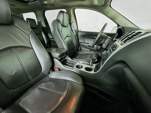 Used 2009 GMC Acadia SLT w/ Technology Package image 31
