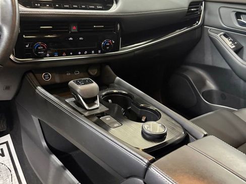 Used 2023 Nissan Rogue SL w/ SL Premium Package AWD/4WD image 8