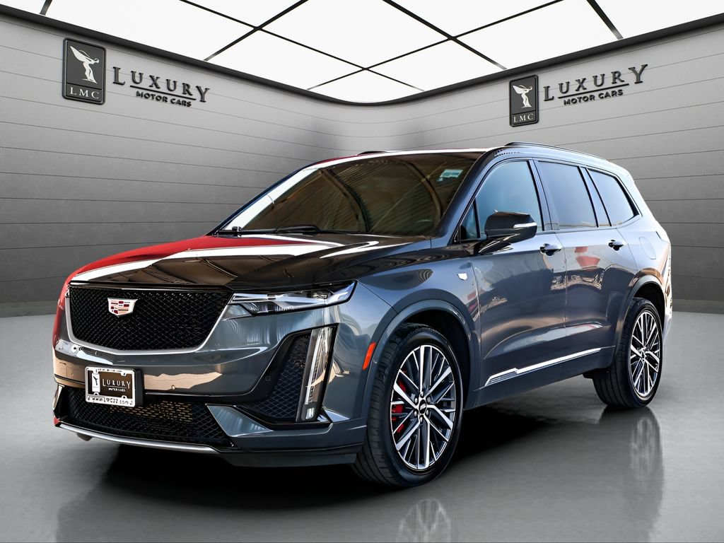 Used 2022 Cadillac XT6 Sport AWD/4WD image 4