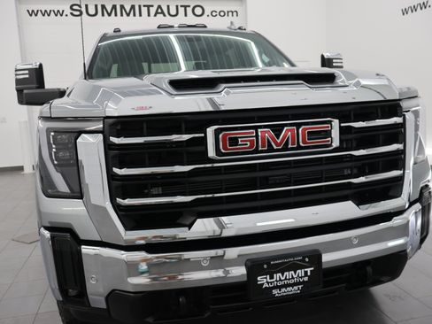 Used 2025 GMC Sierra 2500 SLT w/ SLT Premium Package AWD/4WD image 27