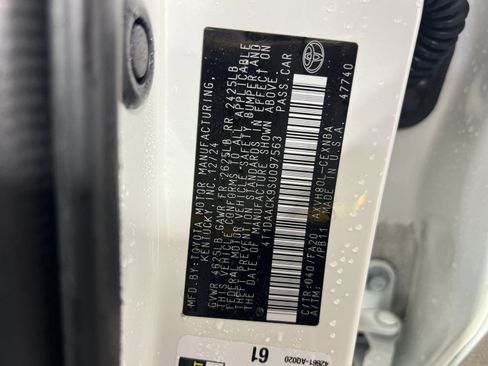 Used 2025 Toyota Camry LE image 30