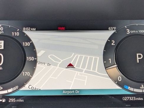 Used 2023 Land Rover Range Rover SE AWD/4WD image 10
