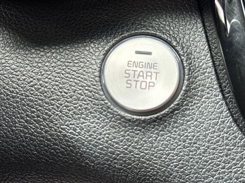 Used 2019 Kia Optima EX w/ Technology Package FWD image 16