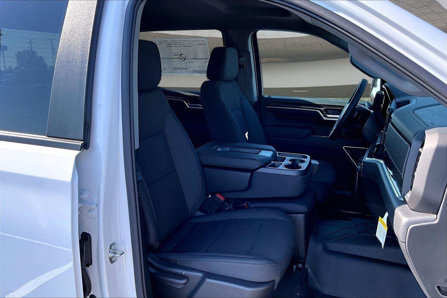 New 2026 Chevrolet Silverado 1500 RST AWD/4WD image 12