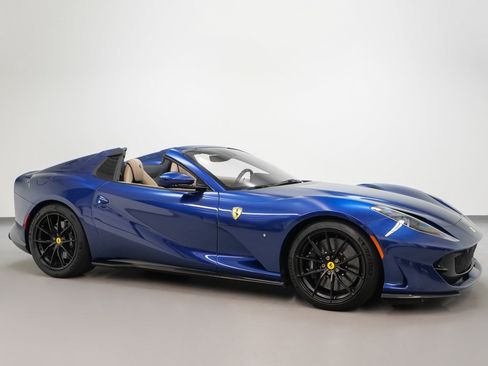 Certified 2021 Ferrari 812 GTS Base image 1