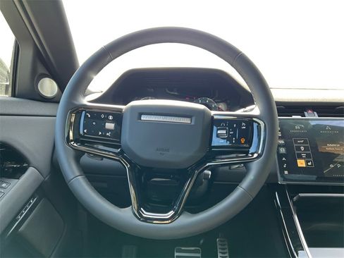 New 2026 Land Rover Range Rover Evoque Dynamic SE image 25