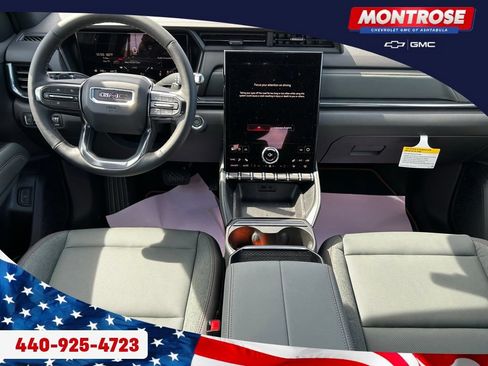 New 2026 GMC Terrain AT4 w/ Technology Package II AWD/4WD image 25