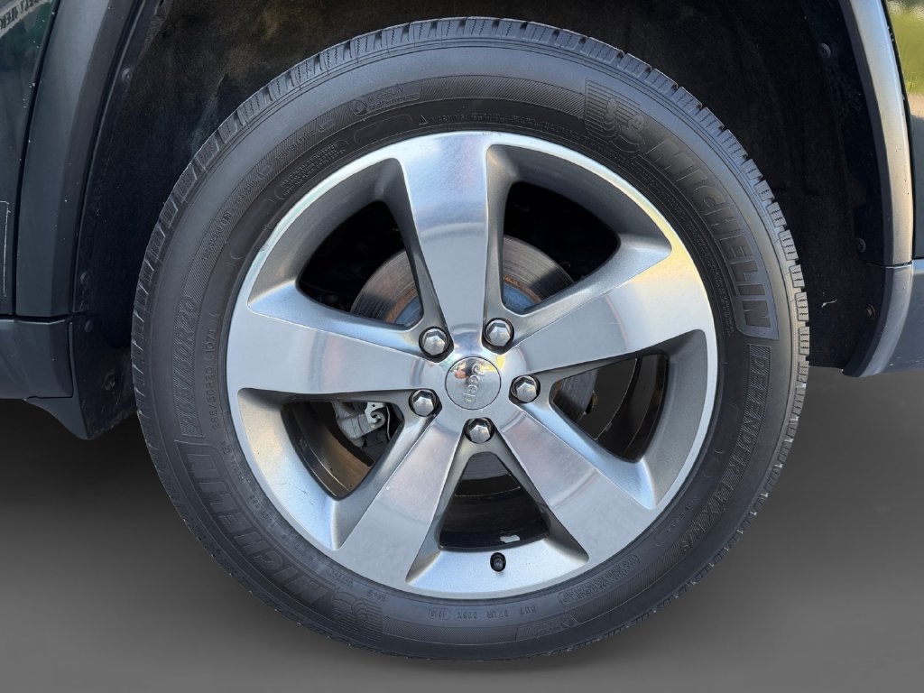 Used 2014 Jeep Grand Cherokee Limited AWD/4WD image 11