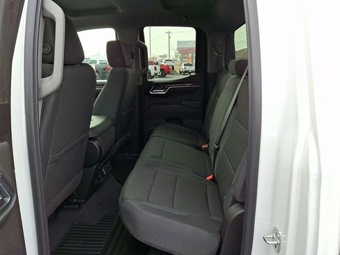 New 2026 GMC Sierra 1500 Elevation image 7