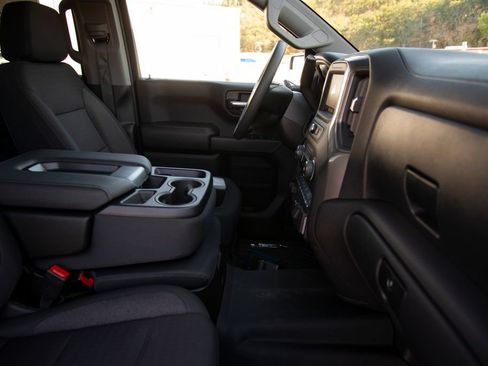 New 2026 Chevrolet Silverado 1500 Custom Trail Boss w/ LPO, Dark Essentials Package AWD/4WD image 20